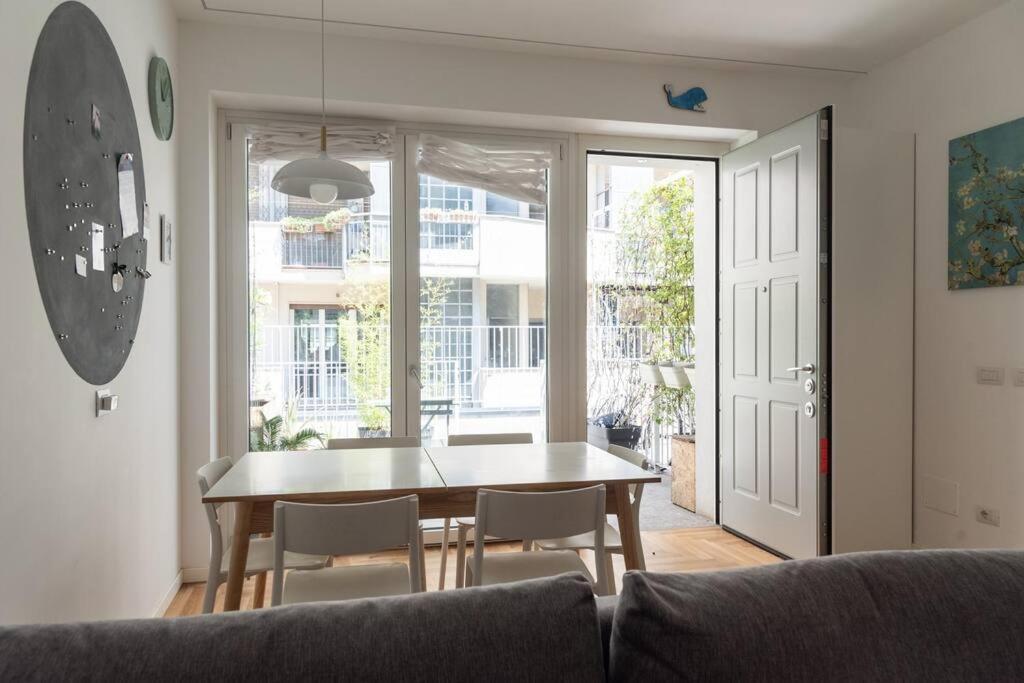 Youhosty - Doria24 * Mailand